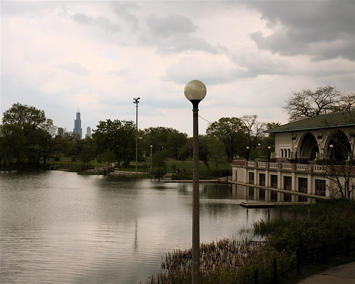 chicago pond searstower landmark 365 humboldtpark jensjensen explorechicago williamlebaronjenney chicagoofficeoftourism