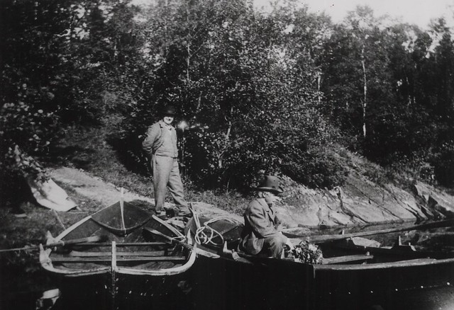 [Frants Beyer and Edvard Grieg boating at Nordåsvannet]