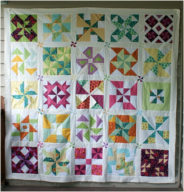 my pinwheel sampler quilt. {bee inspired.}