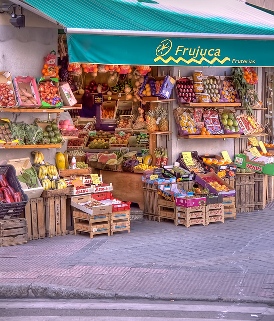 Frutería (fruit stand)