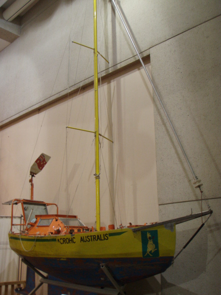 smallest sailboat to circumnavigate the globe