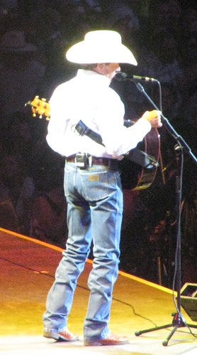George Strait in Cowboys Stadium 060609 240 | by pokiev2@sbcglobal.net