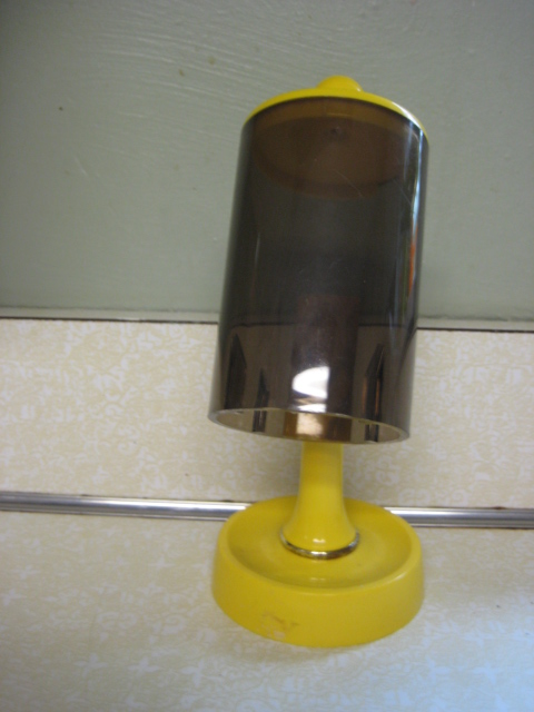 Vintage Dixie Cup Dispenser Retro Yellow Mod Kool Kitty Londonware inc