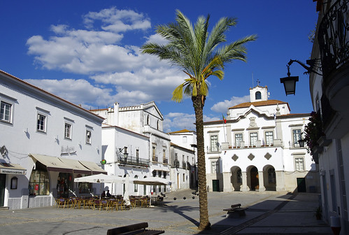 trip houses white house portugal town spring village may cobbled portuguese hilltop serpa