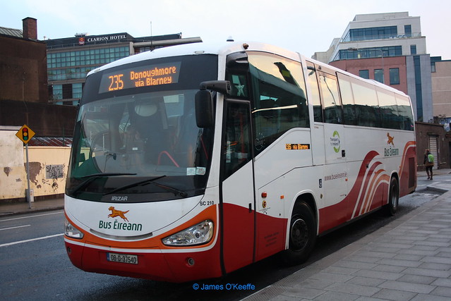 Bus Eireann SC210 (08D37540).