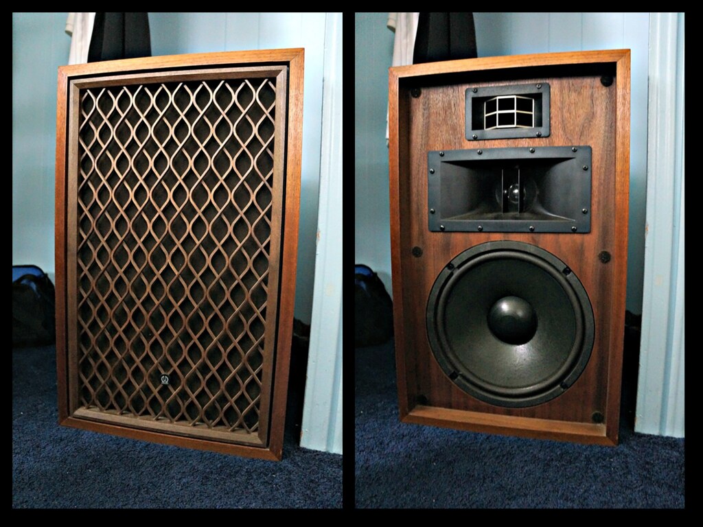 Pioneer CS-701 12 Speakers, Great sounding speakers love t…