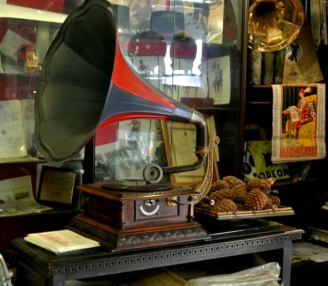 Roman Hifi shop, he keept on tring to sell me an LP of Puccini , i am just not in to country