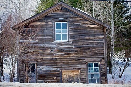 winter window nikon hiver abandonedhouse backcountry neige campagne batiment winterlandscape d90 fenêtre paysagedhiver maisonabandonnée