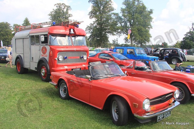 Classic Vehicles at the Blenheim Palace Festival of Transport