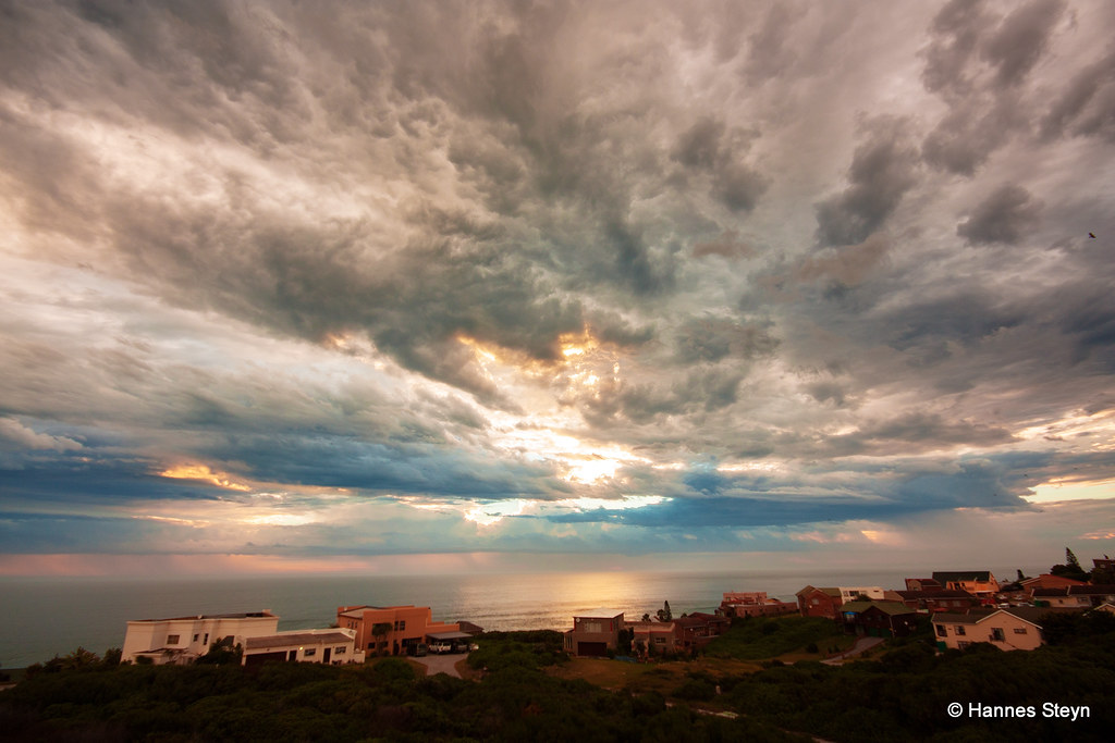 Storm clouds over Beachview