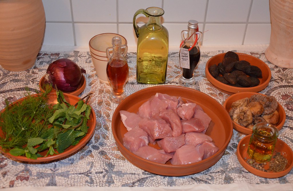 Minutal ex Praecoquis (Pork & Fruit Ragout) - recipe