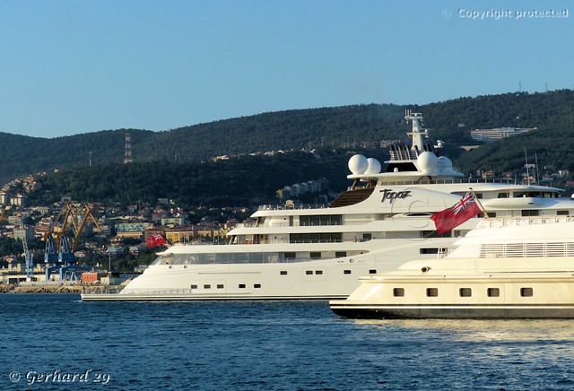 Lürssen Luxury Yacht 