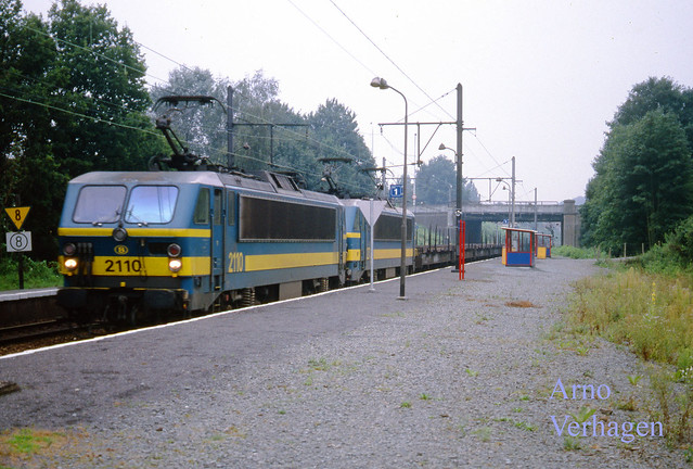 1997. NMBS 2110 te Mortsel Liersesteenweg