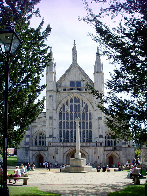 Winchester-Cathedral-England