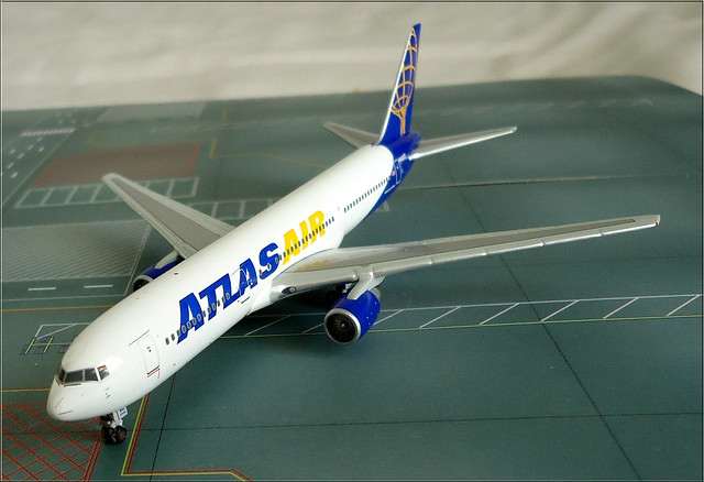 1/400th scale Atlas Air Boeing 767 (by Gemini Jets)