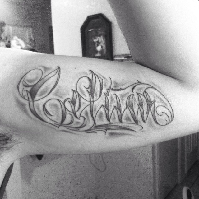 My bros 1st tattoo of my moms name #celina#custom#letras#l… | Flickr