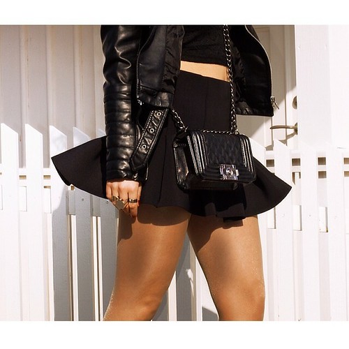 New in  #igers #igdaily #instago #itagalot #instagood #instamood #iphonesia #instadaily #iphoneonly #photo #picstitch #picsoftheday #black #love #loveit #lovelife #skirt #mvh #f4f #me #mcm #look #ginatricot | by 4a8bcc2aa42d313ed93b0b19a64d244d