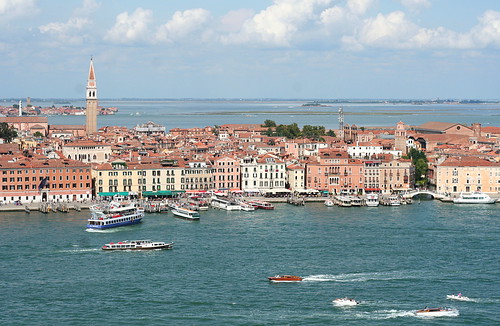 rivadeglischiavonivenezia arsenalvenzia iglesiasfrancescodellavignavenezia venice venise venezia italie bateau canal paysage panorama