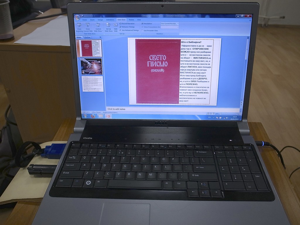 This is a Creative Commons image with the title Laptop