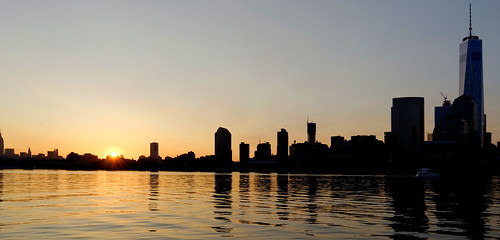 newyork reflection sunrise river dawn manhattan calm hudson