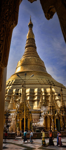 burma holidays lightroom myanmar onestoptraveltours pagodas pilgrims shwedagonpagoda topazlabs yangon