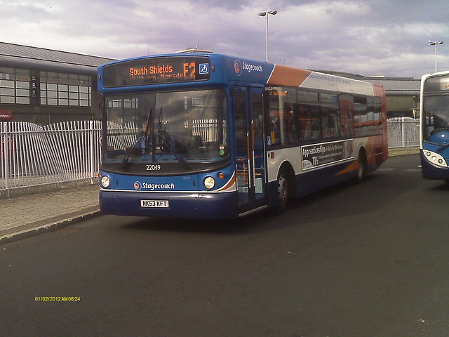 22049 NK53 KFT Stagecoach North East ALX300 on E2 to South Shields
