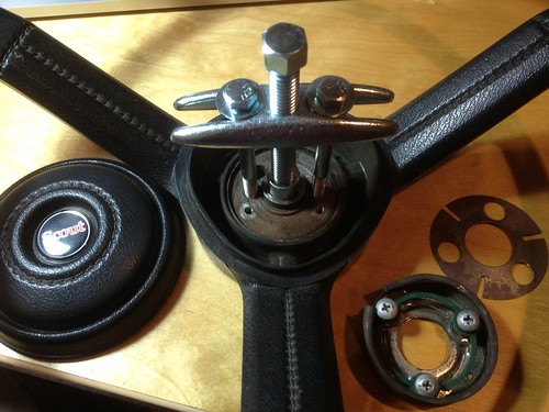 Steering wheel puller | by idiot king