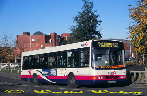 FIRST GLASGOW SS147 X452UMS | by SCOTTISH BUS ARCHIVES