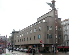 Hotel Astoria, front.