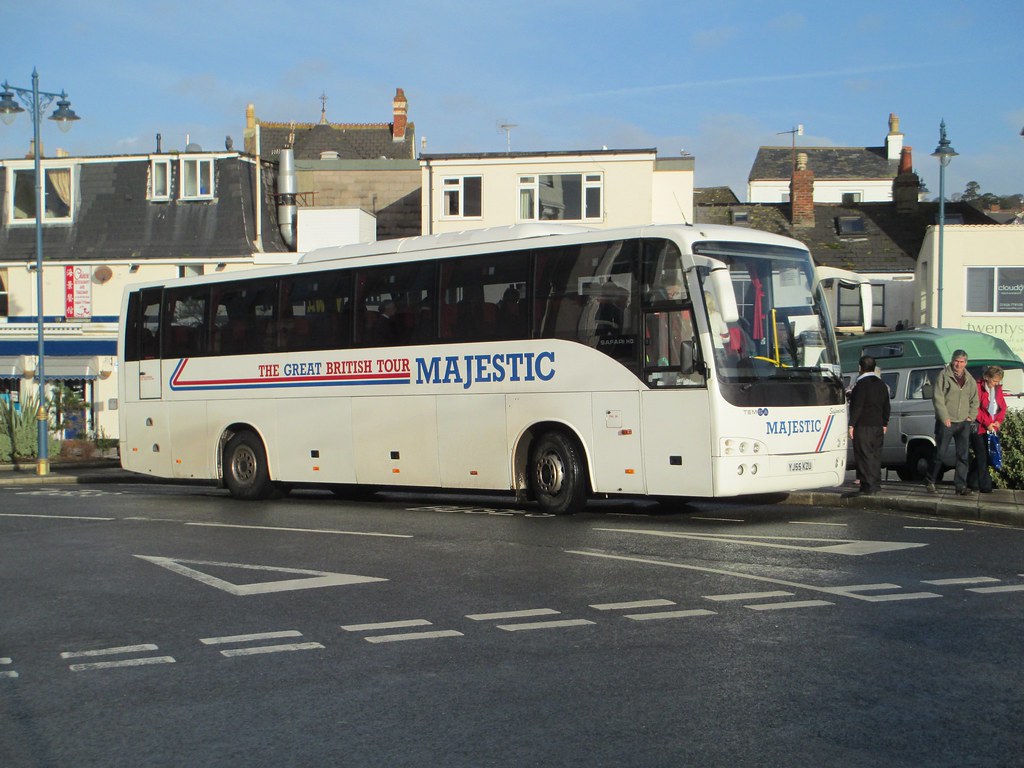 Local Coach Traveller | A local coach company brings day tri… | Flickr