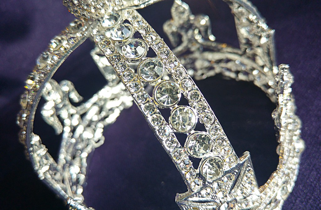 Queen Victoria's small diamond crown, copy fake replica faux, The Crown Jewels, Tower of London.