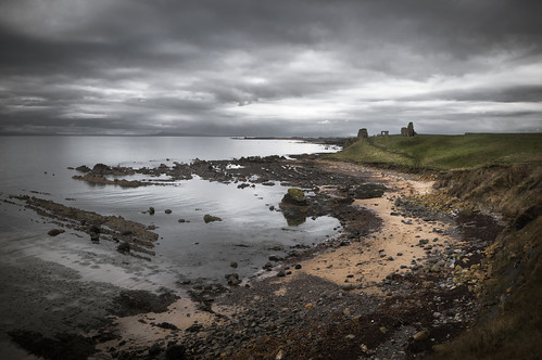 stmonans fife coast sea beach newark castle dark cloudy clouds shore ruin remains