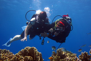 Scuba | Jayne doing the scuba thing on holiday. Photos very … | Flickr