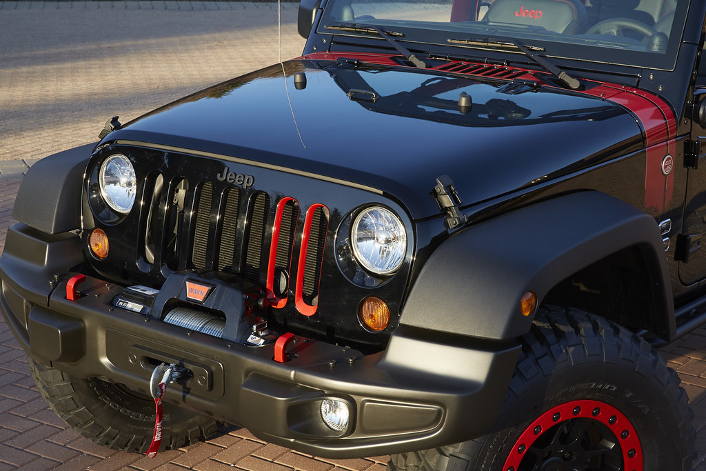 Jeep Wrangler Level Red | A grille accent concept, like on t… | Flickr