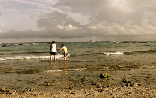 Holding tight the hands that you cherish, because there are times when you don't get a 2nd chance ~ <3 | by Bibi S.