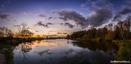 autumn sunset lake reflection fall clouds nikon tokina czechrepublic nad usti d600 labem