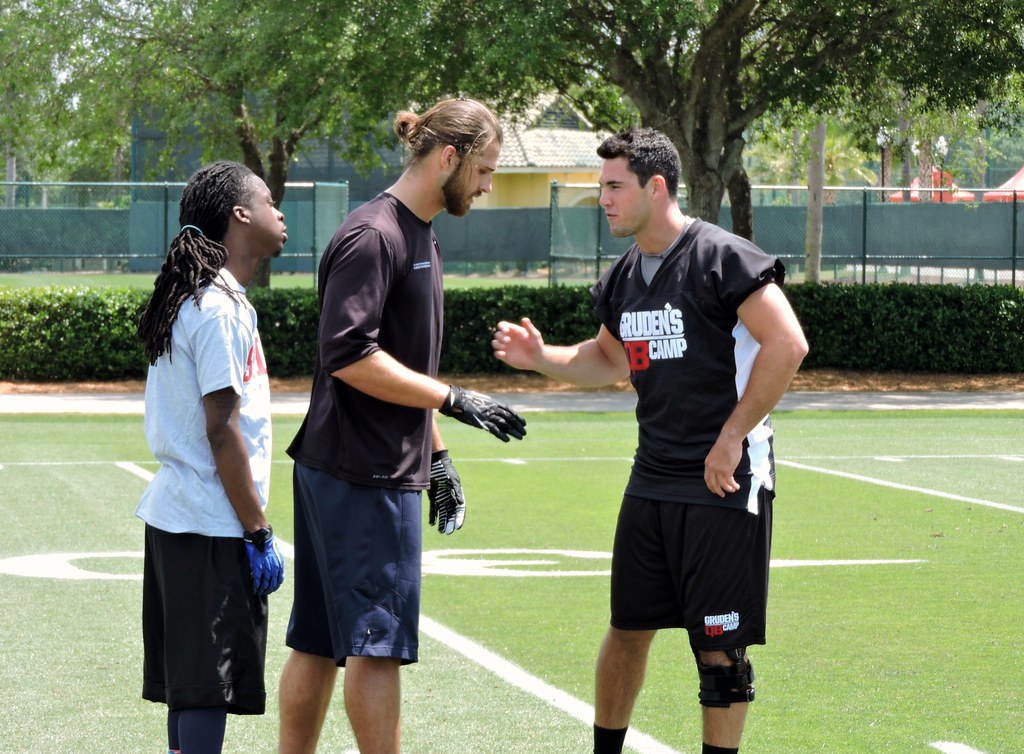 WR Ricky Weekes & NFL TE Collin Franklin with QB Aaron Mur… | Flickr