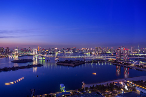 Twilight Blue, Tokyo | [Explored, January 26th, 2014] From m… | Flickr