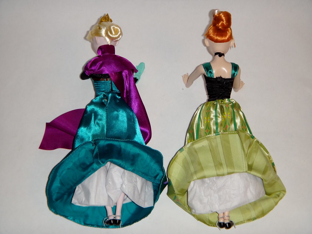 Frozen Deluxe Fashion Doll Set - US Disney Store Purchase … | Flickr