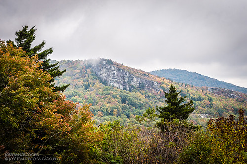 autumn usa mountain fall us nikon unitedstatesofamerica northcarolina linville otoño nikkor montaña blueridgemountains d4 2470mmf28g 2013101228908