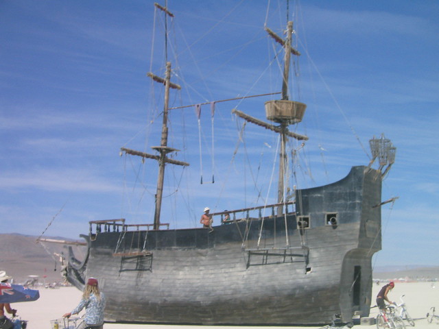 La Contessa The Pirate Ship, Burning Man 2005