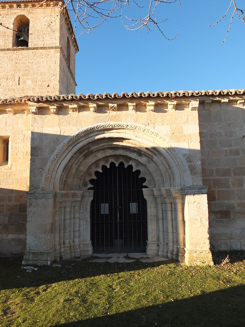 Iglesia de San Pedro - Portada 2