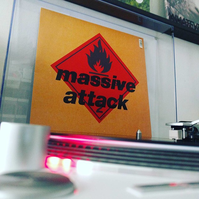 Vynil of the day: Massive Attack, Blue Lines #vinyl #vinylcollection #vinyllover #vyniloftheday #massiveattack #music #musiclover #alternativemusic #instagood #instadaily #instalike #instagram #lovely #inspiration #rocknroll