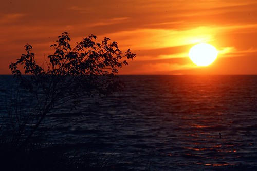 Superior sunset by rexp2, This is Thursday's sunset over Lake Superior from the Point Iroquois Light Station.
Photographed us