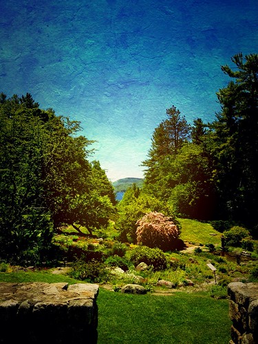 summer sky nature garden landscape day newhampshire bluesky clear pastoral iphone lakesunapee thefells iphoneography uploaded:by=flickrmobile flickriosapp:filter=nofilter