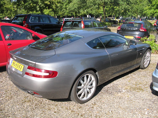 Image of Aston Martin DB9