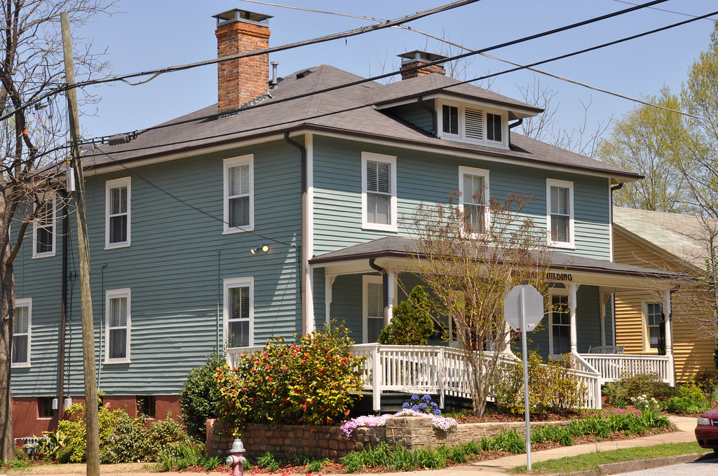 Glenwood South, Raleigh — Glenwood South, Raleigh — James Willamor (Flickr, CC BY-SA 2.0)