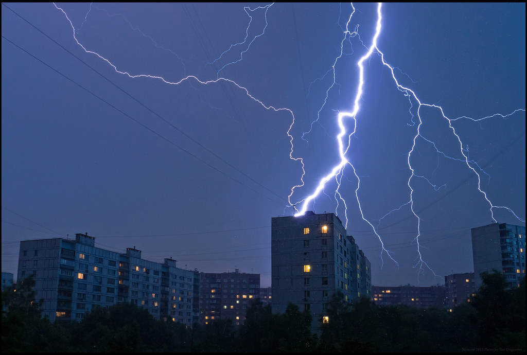 Moscow. Thunderstorm in Teply Stan district.