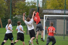 20131026 Frisbee BUMOC 007_tn - BUMOC 2013 dag 1