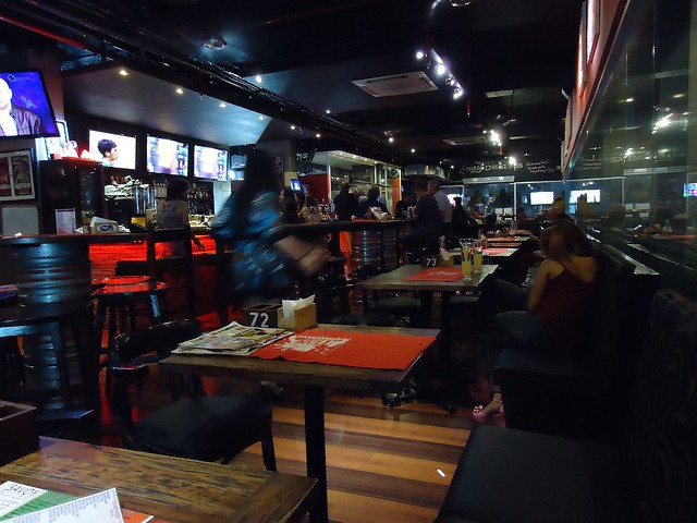 Team Insider Sports bar at Tune Hotel, Makati